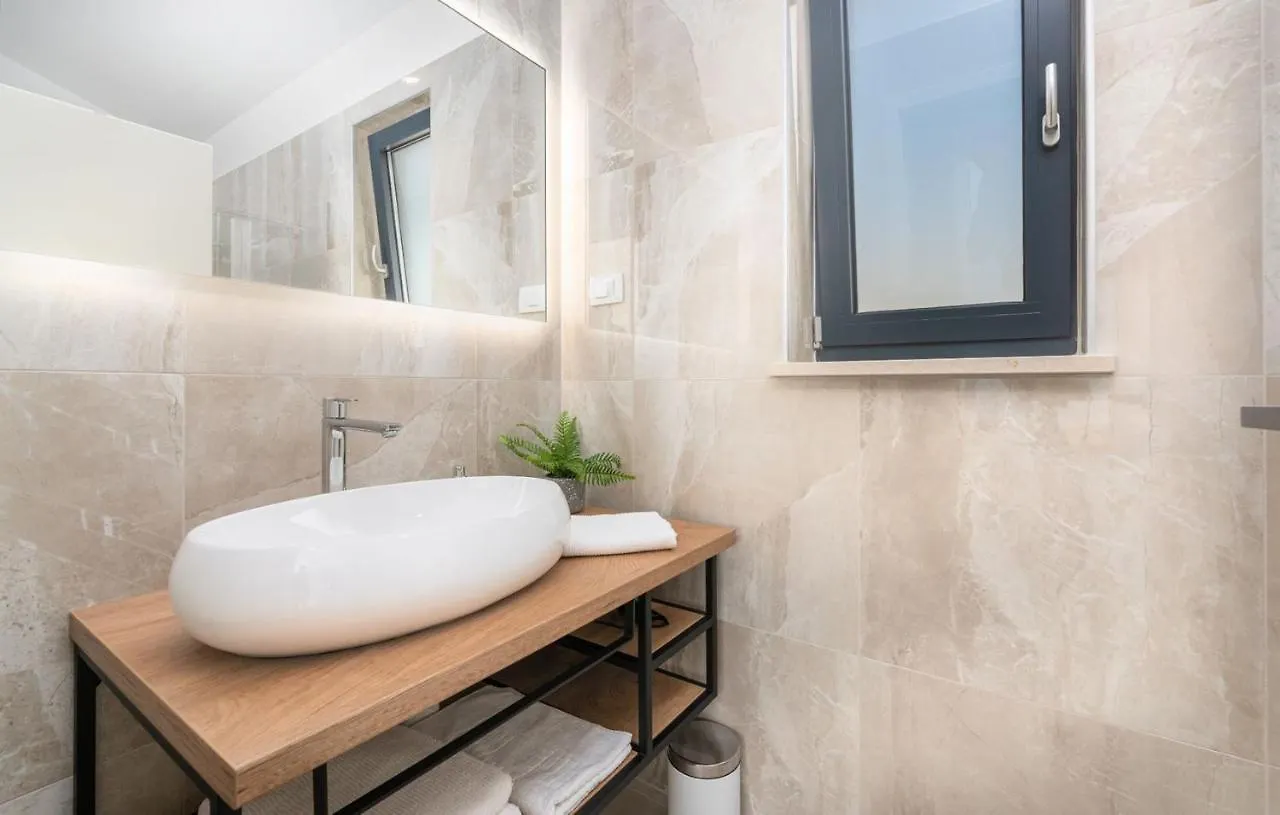 Villa Atrium With Heated Pool, Sea View, Jacuzzi, Gym And Sauna Labin  0*, Labin (Istria) Croatia