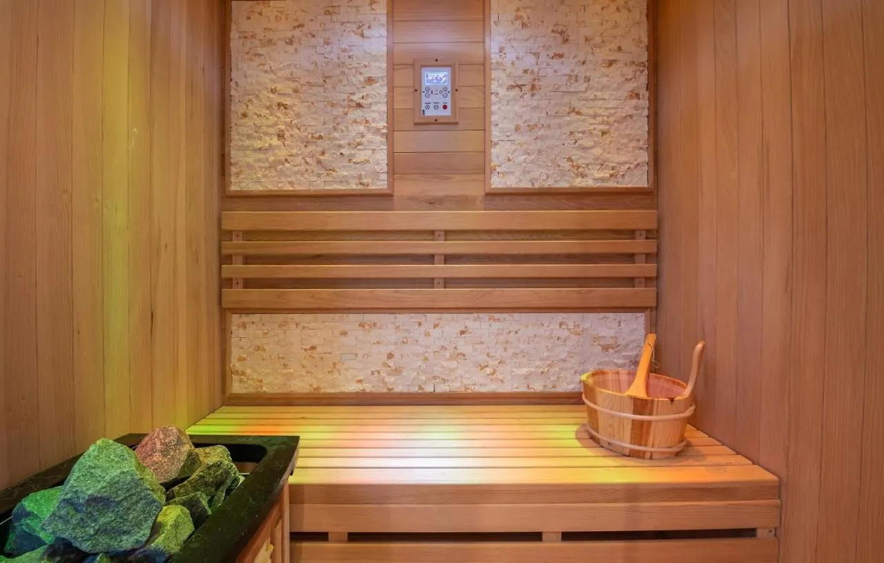 Villa Atrium With Heated Pool, Sea View, Jacuzzi, Gym And Sauna Labin