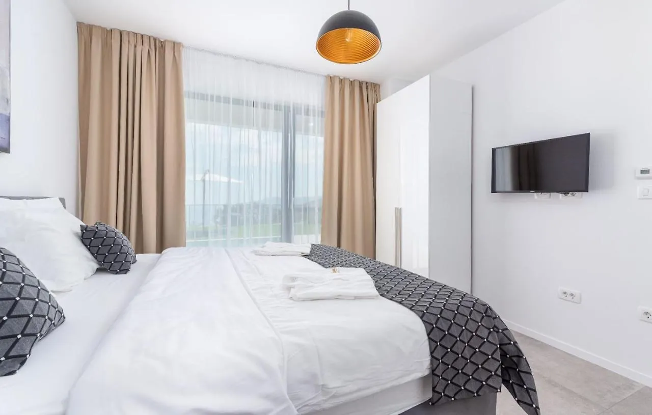 Villa Atrium With Heated Pool, Sea View, Jacuzzi, Gym And Sauna Labin