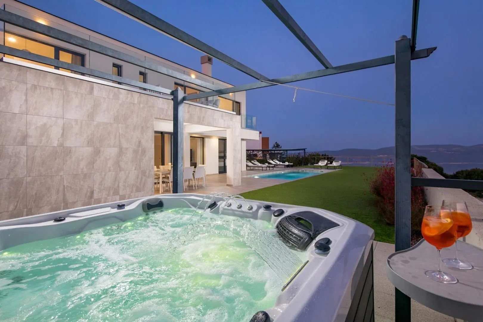 Villa Atrium With Heated Pool, Sea View, Jacuzzi, Gym And Sauna Labin