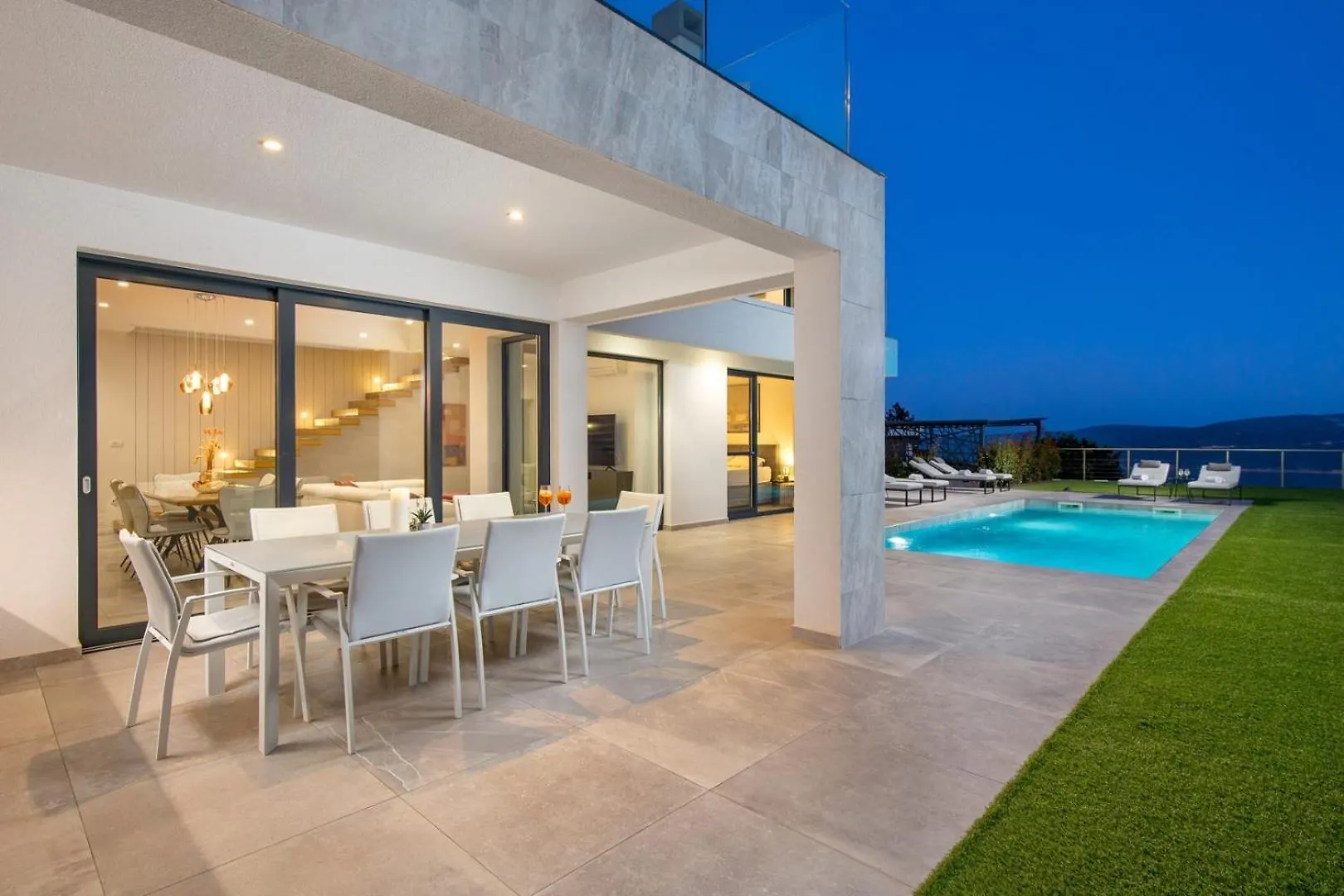 Villa Atrium With Heated Pool, Sea View, Jacuzzi, Gym And Sauna Labin